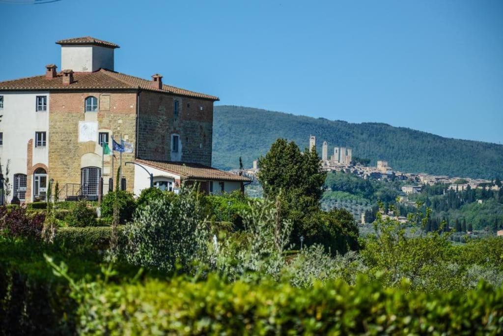 Castello Di Fulignano Ottone Superior Apartment Сан-Джиміньяно Екстер'єр фото