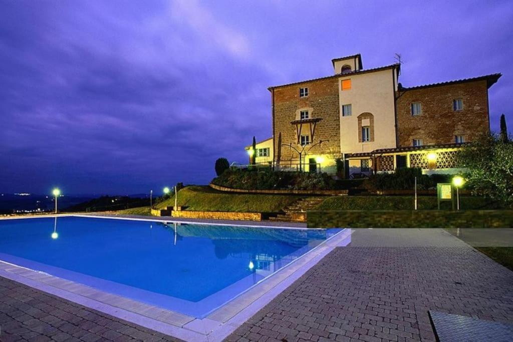 Castello Di Fulignano Ottone Superior Apartment Сан-Джиміньяно Екстер'єр фото
